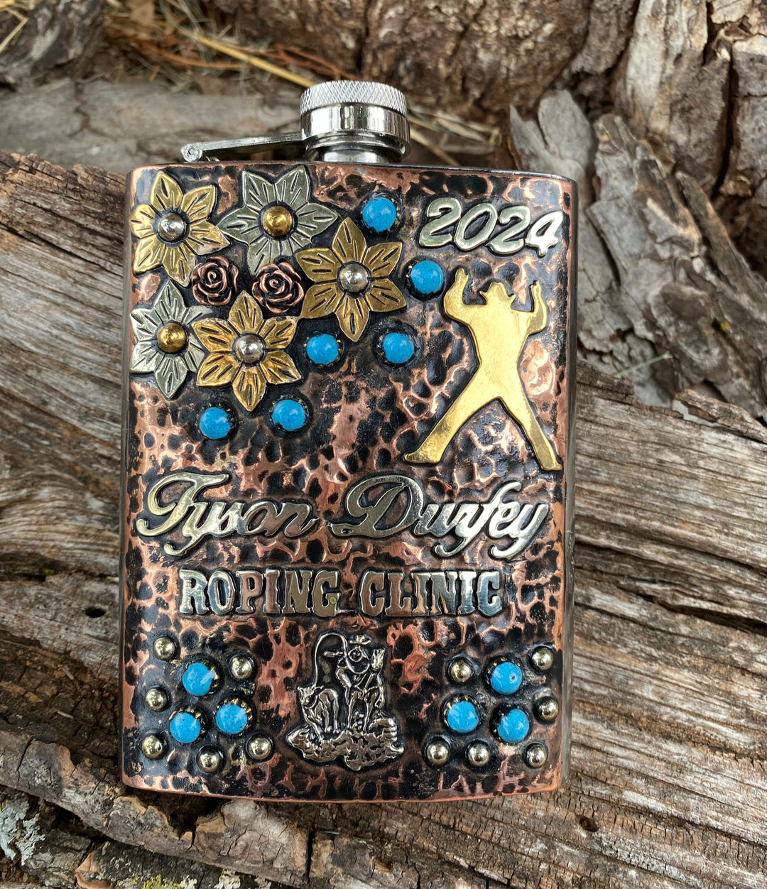 Custom Flask – Shea Michelle Buckles